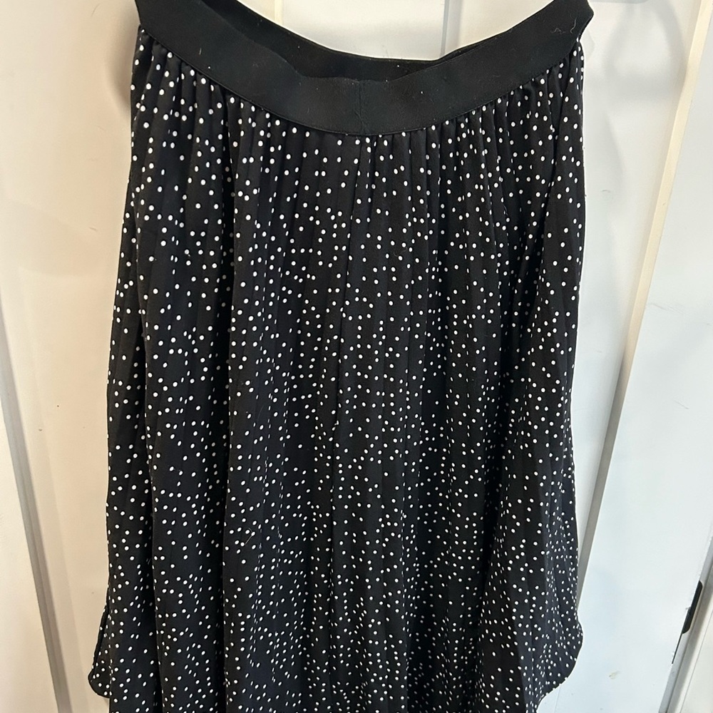 Kate Kasin Black High-Waisted Skirt with White Polka Dors